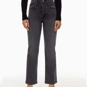 Aritzia Arlo Straight
